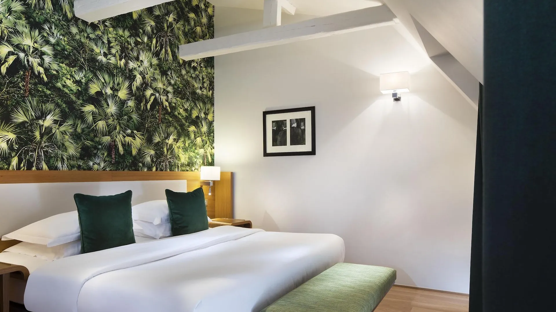 Hotel Le Six