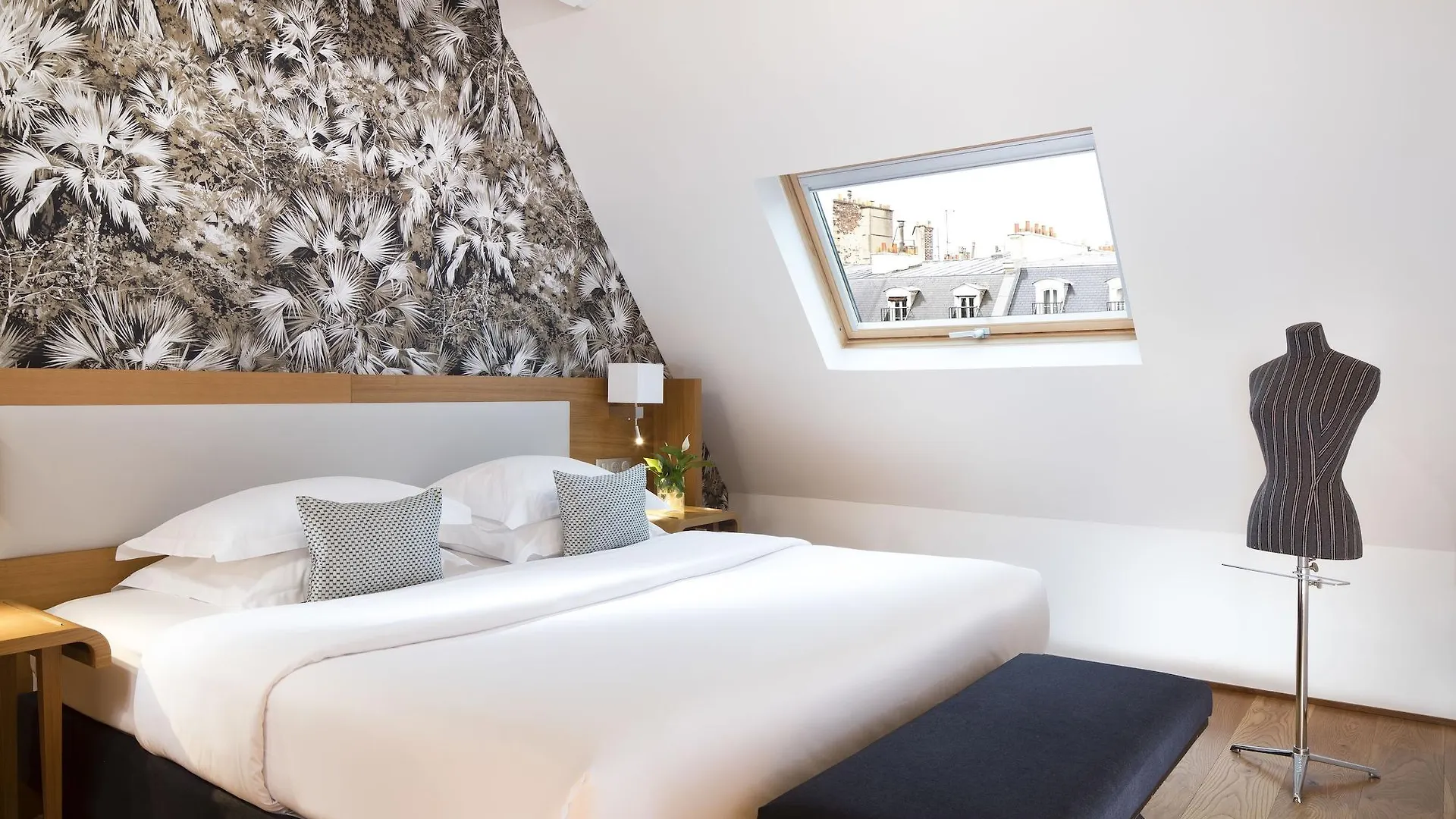 Hotel Le Six Paris