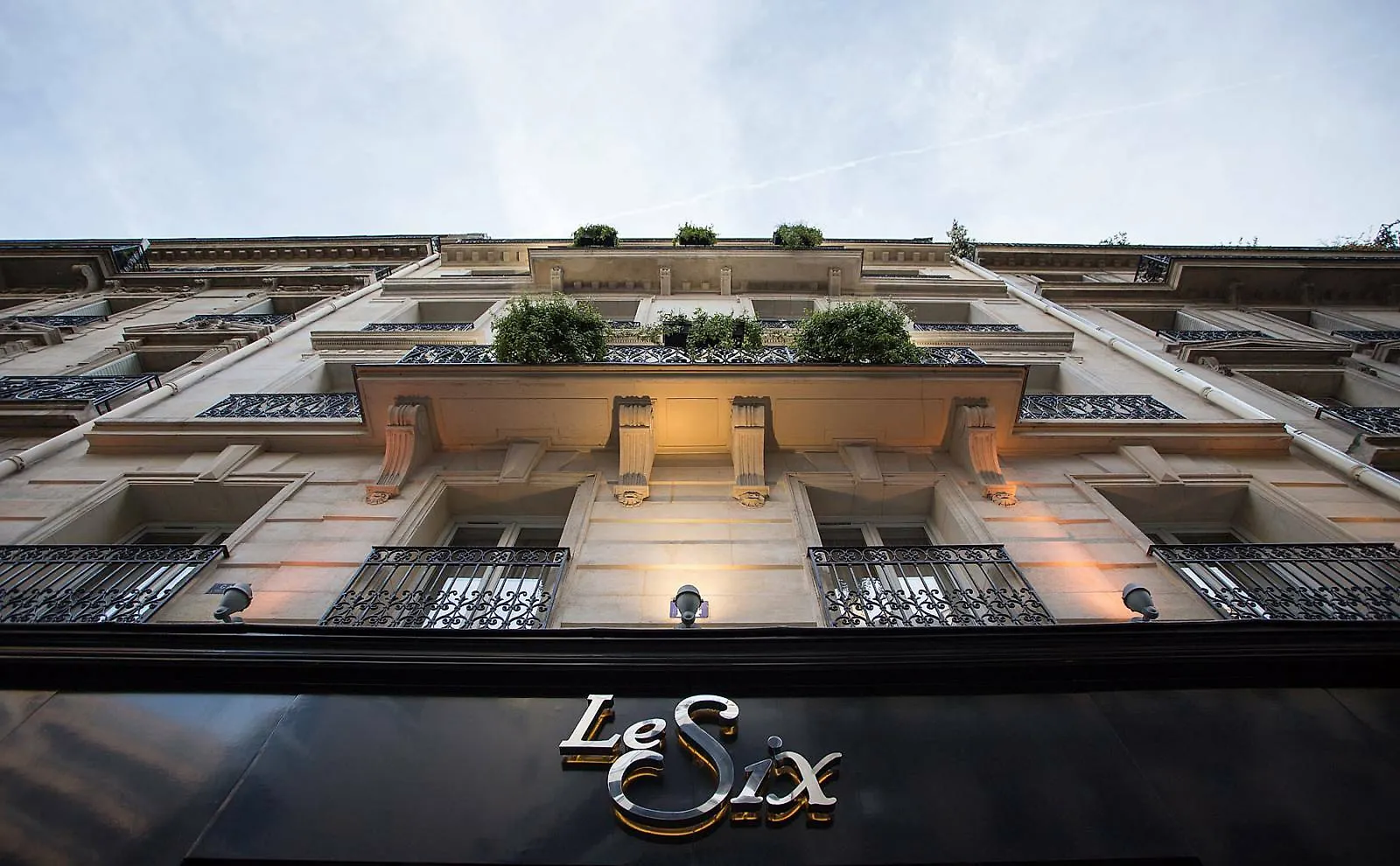 Le Six Paris